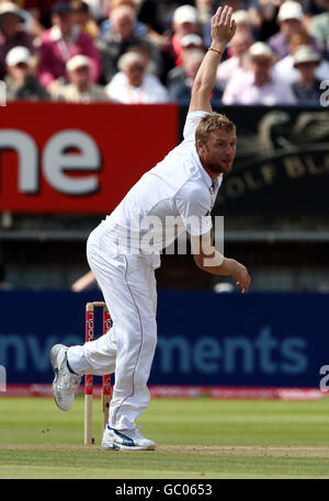 England's Andrew Flintoff in action during the third test at Edgbaston, Birmingham. Stock Photo