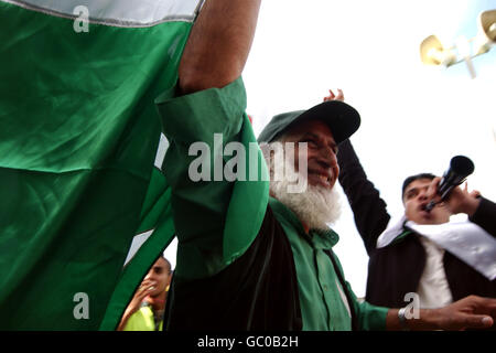 Cricket - ICC Champions Trophy 2004 - India v Pakistan Stock Photo