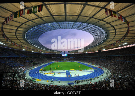 A view of the Berlin Olympic Stadium during the Women's 3000m steeplechase Stock Photo