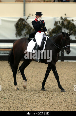 Equestrian - European Show Jumping and Dressage Championships - Day Two - Windsor Stock Photo