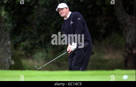 Golf - Johnnie Walker Championships - Day Two - Gleneagles. Scotland's Paul Lawrie on the 5th during the second round of the Johnnie Walker Championships at Gleneagles, Perthshire. Stock Photo