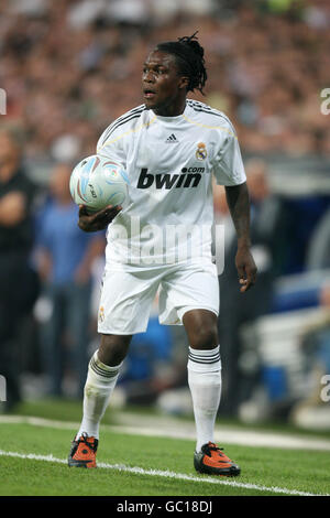 Soccer - Peace Cup 2009 - Real Madrid v Al Ittihad - Santiago Bernabeu Stock Photo