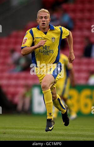 Soccer - Carling Cup - First Round - Darlington v Leeds United - Northern Echo Arena. Mike Grella, Leeds United Stock Photo