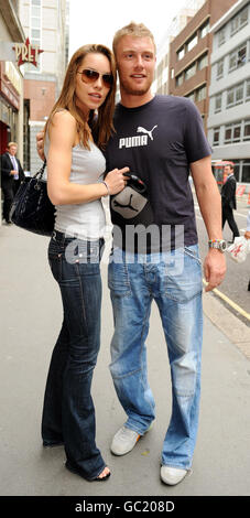 England's Andrew Flintoff with his wife Rachael following a press conference at the Grange City Hotel, London. Stock Photo