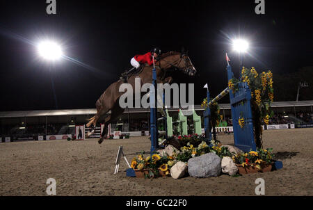 Equestrian - European Show Jumping and Dressage Championships - Day Three - Windsor Stock Photo