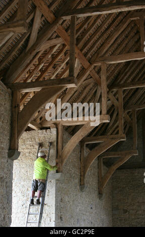 Restoration of Elizabethan barn Stock Photo