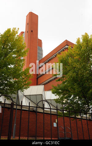 The Engineering Building at Leicester University, designed by architects James Stirling, James Gowan and structural engineer Frank Newby and completed in 1963 Stock Photo