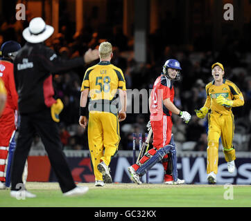 Cricket - Natwest Series - First One Day International - England v Australia - The Oval Stock Photo