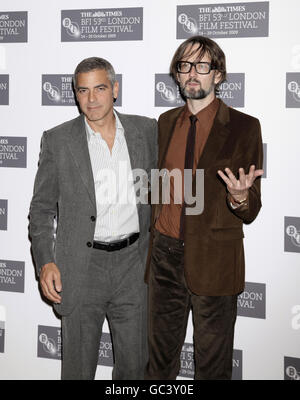 George Clooney (left) and Jarvis Cocker during a photocall for 'Fantastic Mr Fox', at the Dorchester Hotel in central London. Stock Photo