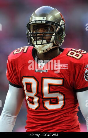 08 NOV 2009: Sammy Stroughter (18) of the Buccaneers celebrates his  touchdown during the game between the Green Bay Packers and the Tampa Bay  Buccaneers at Raymond James Stadium in Tampa, Florida. (