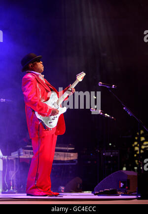 Tito Jackson, brother of Michael Jackson, performing as a special guest on Gladys Knight's UK Tour at the MEN Arena in Manchester. Stock Photo