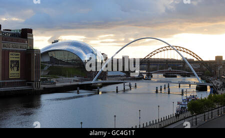 A general view up the River Tyne from Newcastle Quayside showing the Baltic Flour Mill, The Sage, The Millennium Eye, The Swing Bridge and the Tyne Bridge Stock Photo