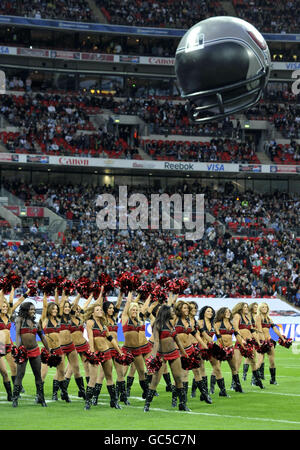 American Football - NFL - New England Patriots v Tampa Bay Buccaneers - Wembley Stadium Stock Photo