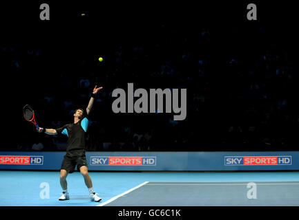 Great Britain's Andy Murray in action against Argentina's Juan Martin Del Potro during the Barclays ATP World Tennis Tour Finals at the o2 Arena, London. Stock Photo