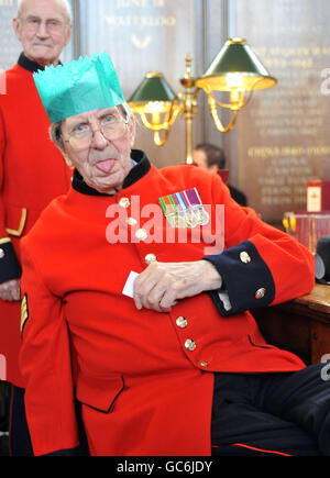 Chelsea pensioners special Christmas ceremony Stock Photo