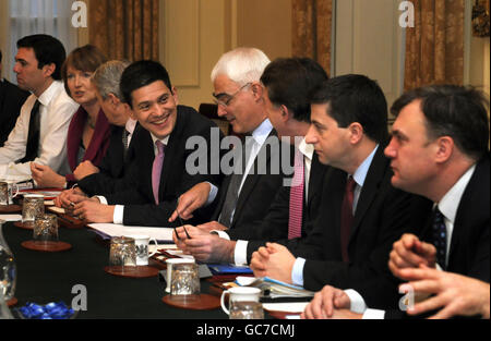 Chancellor Alistair Darling (4th right) gestures during a cabinet meeting at 10 Downing Street ahead of his pre-budget report later today. Stock Photo