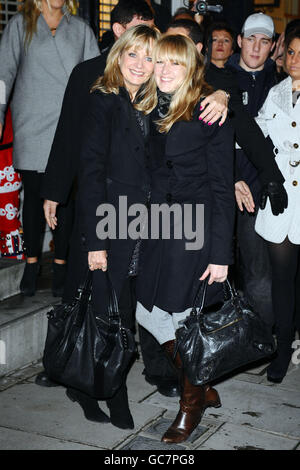 Stella McCartney turns on Christmas Lights - London. Twiggy Lawson and daughter Carly Lawson outside the Stella McCartney shop in London. Stock Photo