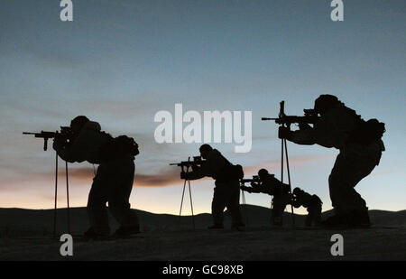 Royal Marines from 45 Commando during a ten week winter warfare training exercise in the extreme cold conditions within the Arctic Circle at Innset, Norway. Stock Photo