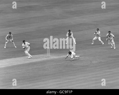 Cricket - First Test Match - England v India - First Day - Headingley Stock Photo