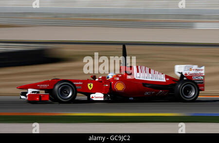 Spain's Fernando Alonso tests the new Ferrari during the Formula One Testing Session at the Circuit de la Comunitat Valenciana Ricardo Tormo, Valencia, Spain. Stock Photo