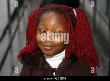 Sickle cell anaemia sufferer Nigerian Aydola Adekunle, 5, at the Garda national immigration bureau she has had her deportation suspended after a letter from the Department of Justice arrived. Stock Photo