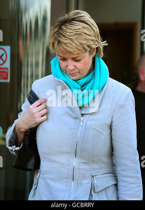 Chief Inspector Kim Molloy, 44, from Nottinghamshire Police, leaves Mansfield Magistrates Court where she is accused of stealing make-up worth 12.72 from a Tesco store. Stock Photo