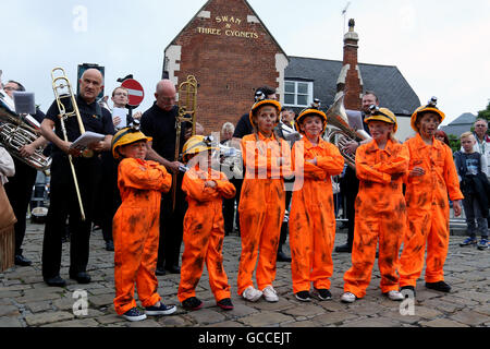 Durham, UK. 9th July, 2016. Youth dressed as miners highlight distain for the current climate 2016 Miners Gala Credit: Dan Cooke/Alamy Live News Stock Photo