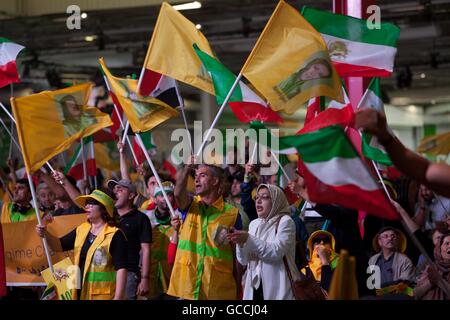 Paris, France. 09th July, 2016. 'Free Iran', annual gathering of Iranian communities, Bourget, Paris, France, 9 July 2016 Credit:  Ania Freindorf/Alamy Live News Stock Photo