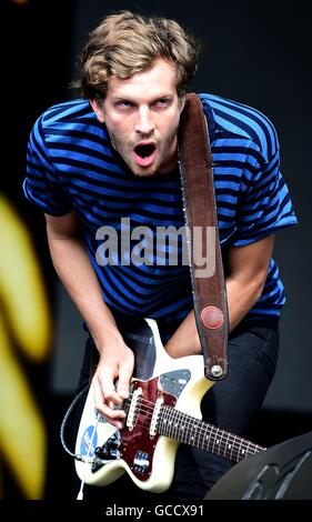 Joff Oddie of Wolf Alice performing at the British Summer Time festival ...