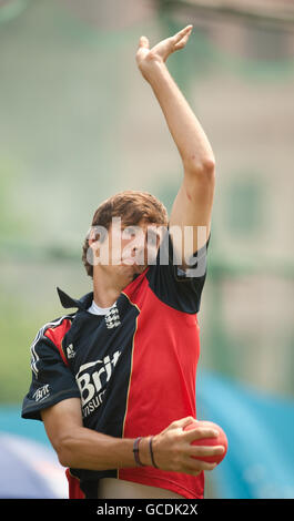 Cricket - England Nets Session - Shere Bangla National Stadium. England's Steven Finn during a nets session at Shere Bangla National Stadium, Mirpur, Dhaka. Stock Photo