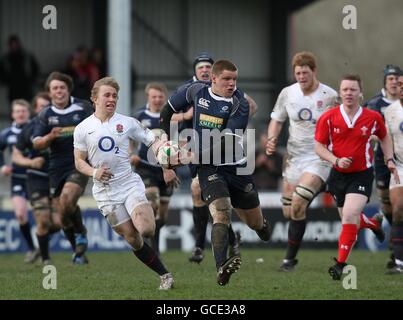 Rugby Union - Under 18's Six Nations - Scotland Under 18's v England 18's - Llandovery RFC. Scotland's George Turner takes on the England defence during the Under 18's Six Nations at Llandovery RFC, Wales. Stock Photo