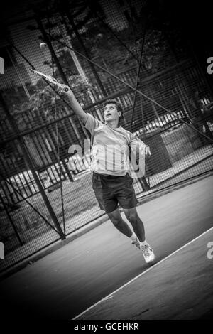 amateur adult male tennis match Stock Photo - Alamy
