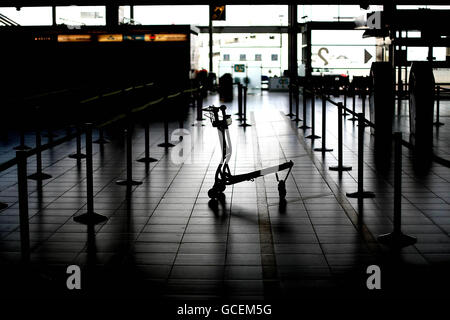 Volcanic ash causes travel disruption. An empty terminal at Dublin Airport. Stock Photo