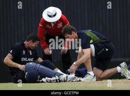 England's Kevin Pietersen receives medical attention during the ICC World Twenty20, Super Eights match at the Kensington Oval, Bridgetown, Barbados. Stock Photo