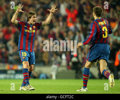 Soccer - UEFA Champions League - Semi Final - Second Leg - Barcelona v Inter Milan - Nou Camp. Barcelona's Gerard Pique (right) celebrates his goal with team mate Maxwell (left) Stock Photo