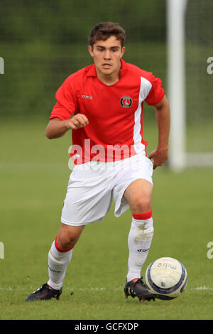 Soccer - Premier Academy League U18 - Group A - Charlton Athletic v Crystal Palace - Sparrows Lane. Joe Carter, Charlton Athletic Stock Photo