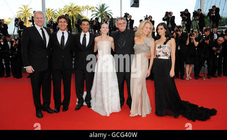Actress Naomi Watts, centre, attends premiere for Fair Game, a film based on the true story of Whitehouse scandal, in which she plays outed CIA agent, Valerie Plame Wilson (second right) the wife of journalist Joseph Wilson (third right) who was critical of George W Bush's invasion of Iraq, during the 63rd Cannes Film Festival, France. Others attending are Doug Liman (second left), actress Liraz Charhi (right) and Khaled Nabawy (third left). Stock Photo