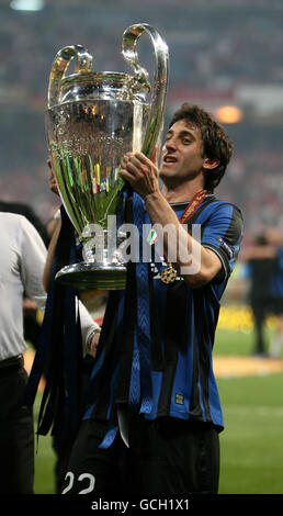 Soccer - UEFA Champions League - Final - Bayern Munich v Inter Milan - Santiago Bernabeu Stock Photo