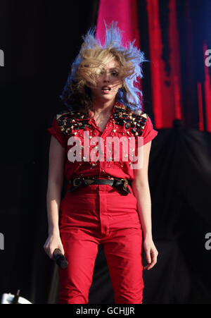 Katie White of The Ting Tings performing on the Main Stage during the Wireless Festival in Hyde Park, central London. Stock Photo