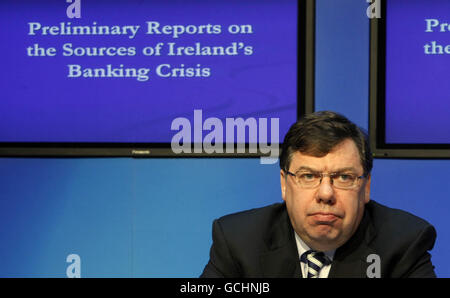 Taoiseach Brian Cowen gives his reaction to today's reports on the banking crisis at Government Buildings in Dublin. Stock Photo