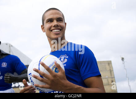 Soccer - Barclays Premier League - Everton New Home Kit Launch - Liverpool. Evertons Jack Rodwell during the new kit launch Stock Photo