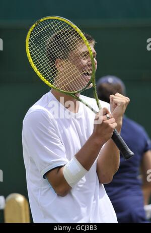 Tennis - 2010 Wimbledon Championships - Day Ten - The All England Lawn Tennis and Croquet Club Stock Photo