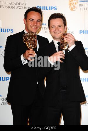 Anthony McPartlin (left) and Declan Donnelly (right) with the Entertainment Performance award received for I'm a Celebrity Get Me Out Of Here! at the BAFTA television awards at the London Palladium. Stock Photo