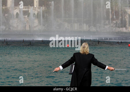 Sir Richard Branson conducts the world famous fountains at the Bellagio hotel in Las Vegas, USA. Stock Photo