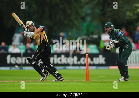 Cricket - Friends Provident Twenty20 - Worcestershire v Warwickshire - New Road Stock Photo