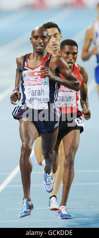 Great Britain's Mo Farah wins the Men's 5000 meters during day Five of the European Championships at the Olympic Stadium in Barcelona, Spain. Stock Photo