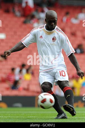 Soccer - Emirates Cup 2010 - AC Milan v Olympique Lyonnais - Emirates Stadium Stock Photo