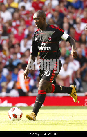 Soccer - Emirates Cup 2010 - Arsenal v AC Milan - Emirates Stadium Stock Photo