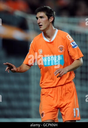 Soccer - Carling Cup - Second Round - Milton Keynes Dons v Blackpool - stadium:mk. Chris Basham, Blackpool Stock Photo