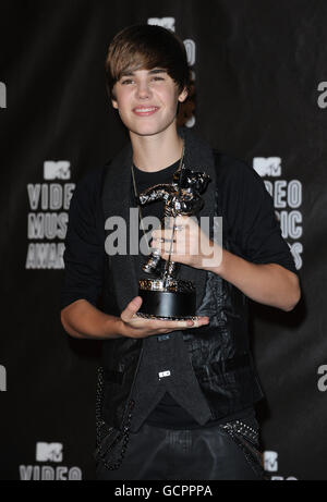 Justin Bieber backstage at the MTV Video Music Awards 2010, Nokia Theatre, Los Angeles, USA. Stock Photo